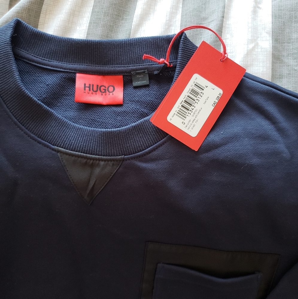Hugo Boss sweater. - Picture 2 of 2